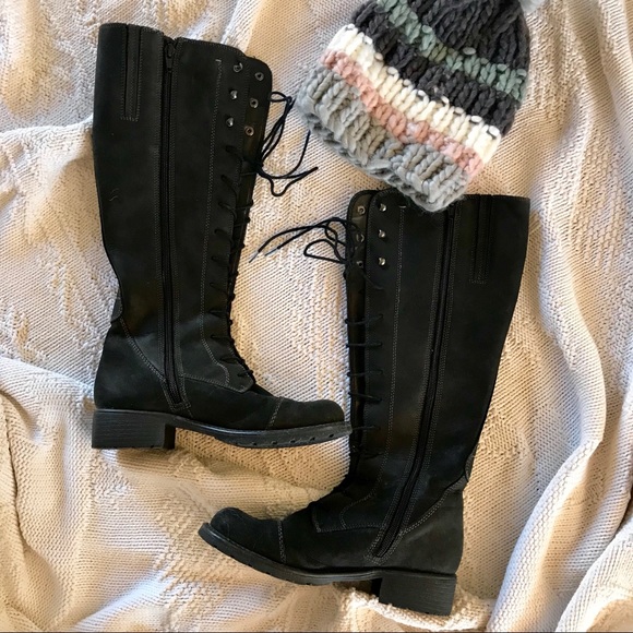 clarks soft leather boots